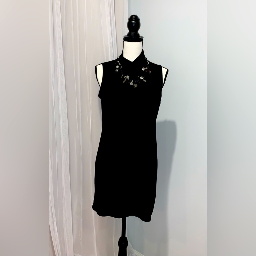 Boutique black sleeveless turtleneck dress size large